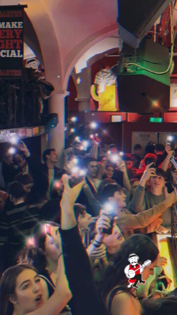 Chi l’ha detto che serve un concerto per accendere le 𝐭𝐨𝐫𝐜𝐞??💡🎤😍
Vieni a provare il nostro 𝙇𝙞𝙫𝙚 𝙆𝙖𝙧𝙖𝙤𝙠𝙚 𝙎𝙝𝙤𝙬, ogni sera dalle 22:30! Ti aspettiamo✨

📍 Via dei Benci 33R, Firenze

#redgarter #karaoke #karaokeparty #djset #firenzenightlife #firenzefood #foodie